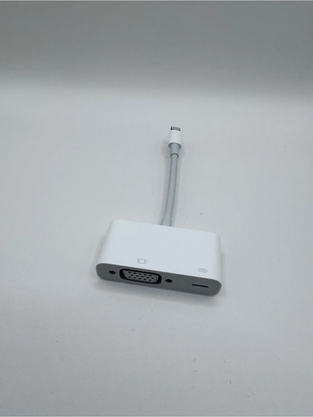 Apple Lightning to VGA Adapter - White